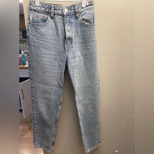 Zara jeans USA size 4 (more details in picture)